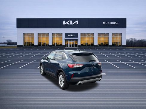 Used 2020 Ford Escape SE AWD/4WD image 8