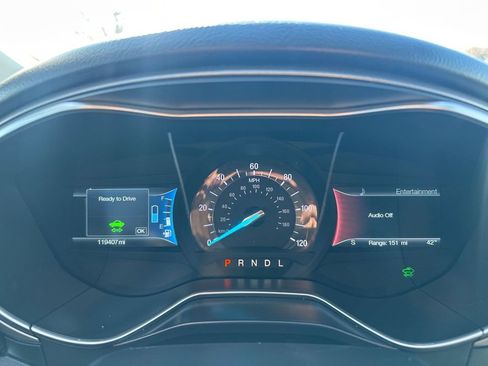 Used 2018 Ford Fusion Energi SE image 24