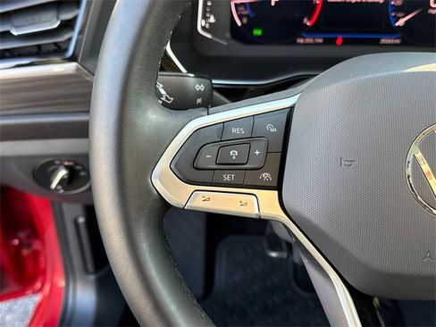 Certified 2023 Volkswagen Jetta SEL image 13