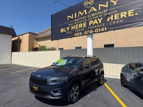 Used 2020 Jeep Cherokee Limited AWD/4WD image 3