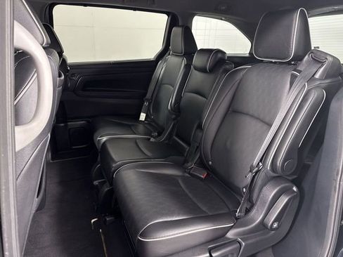 Used 2023 Honda Odyssey Elite image 23