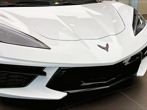 Used 2024 Chevrolet Corvette Stingray Preferred Cpe w/ 2LT image 27