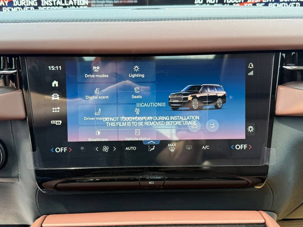New 2027 Lincoln Navigator Reserve AWD/4WD image 18