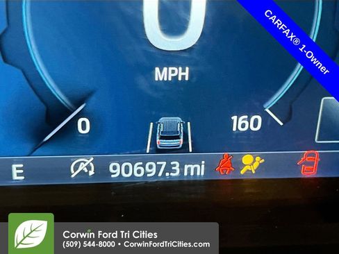 Used 2022 Ford Expedition Max Platinum image 2