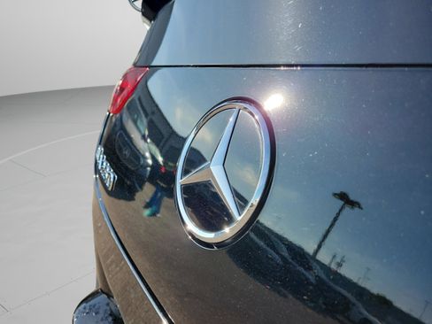 Used 2022 Mercedes-Benz CLA 250 image 32