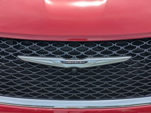 New 2026 Chrysler Pacifica Select FWD image 30