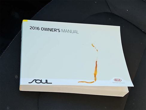 Used 2016 Kia Soul image 24