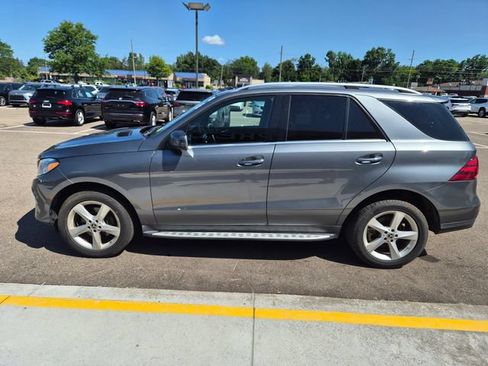 Used 2017 Mercedes-Benz GLE 350 4MATIC image 9