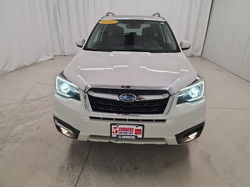Used 2017 Subaru Forester 2.5i Touring w/ Popular Package #2 AWD/4WD image 8