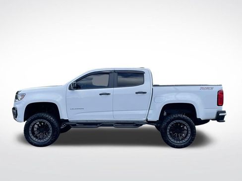 Used 2022 Chevrolet Colorado Z71 AWD/4WD image 2