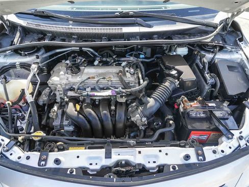 Used 2013 Toyota Corolla LE FWD image 25