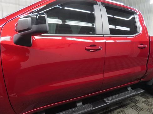 Used 2025 Chevrolet Silverado 1500 RST w/ Z71 Off-Road Package image 39