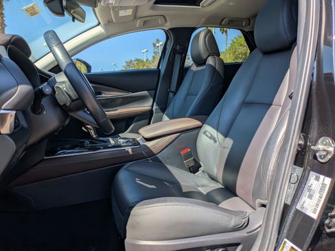 Certified 2021 MAZDA CX-30 AWD 2.5 S w/ Premium Package image 26