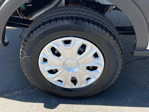 New 2025 Ford Transit 250 Low Roof image 34