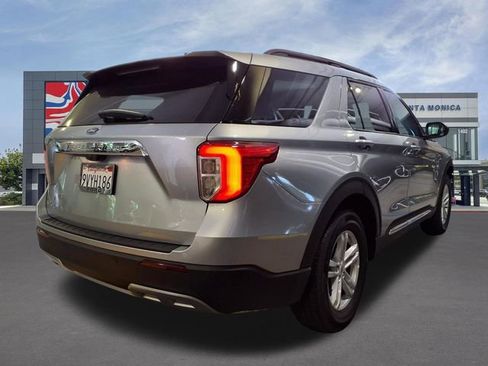 Used 2024 Ford Explorer XLT w/ Equipment Group 202A image 26