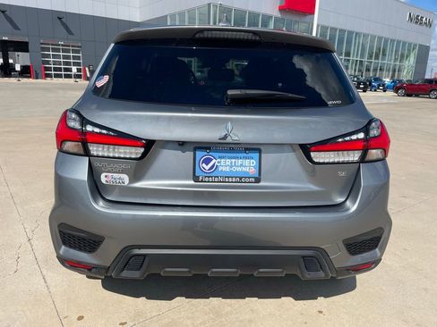 Used 2025 Mitsubishi Outlander Sport SE AWD/4WD image 4