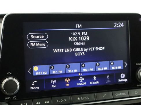 Used 2024 Nissan Altima 2.5 SR FWD image 28