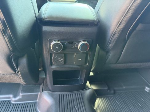 Used 2021 Ford Explorer XLT w/ Class III Trailer Tow Package AWD/4WD image 13