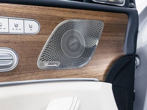 Used 2025 Mercedes-Benz GLS 450 4MATIC image 7