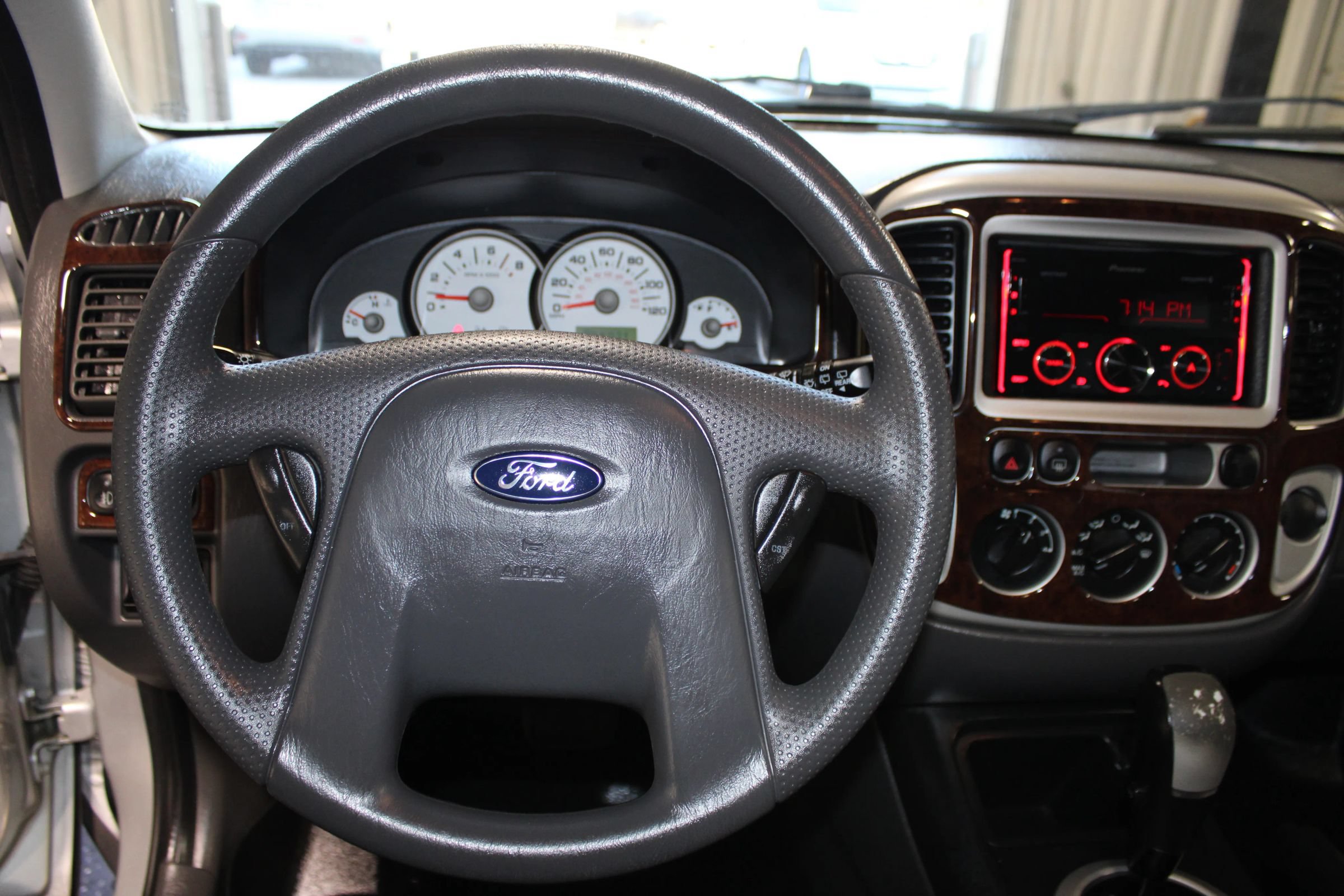 Used 2006 Ford Escape XLT FWD image 10