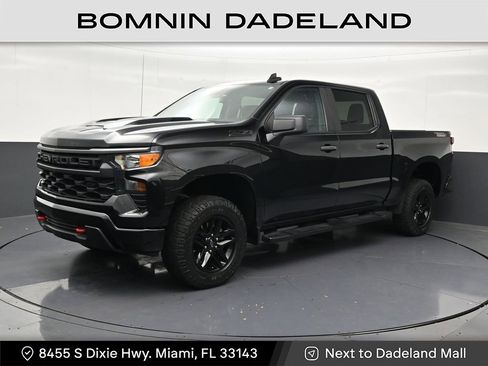 Used 2023 Chevrolet Silverado 1500 Custom Trail Boss w/ LPO, Dark Essentials Package AWD/4WD image 1