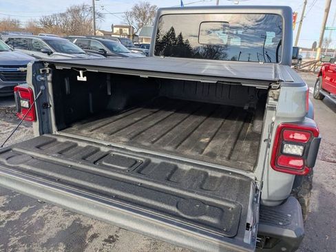 Used 2023 Jeep Gladiator Rubicon w/ LED Lighting Group image 26