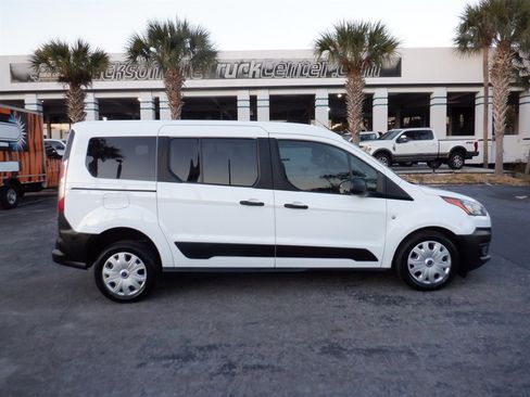 Used 2021 Ford Transit Connect XL image 6
