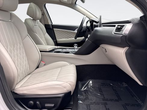 Used 2019 Genesis G70 2.0T Advanced w/ Dynamic Package AWD/4WD image 19