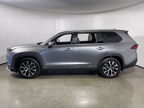 New 2026 Toyota Grand Highlander AWD Hybrid image 6