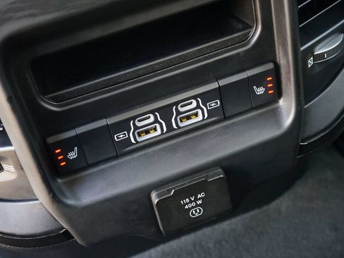 Used 2022 RAM 1500 Limited w/ Off-Road Group AWD/4WD image 20