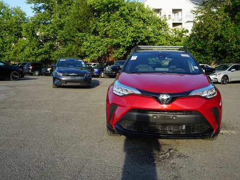 Used 2022 Toyota C-HR Nightshade FWD image 2