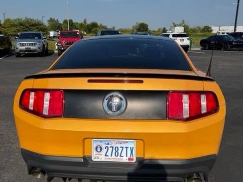 Used 2012 Ford Mustang Boss 302 w/ Boss 302 Accessory Pkg RWD image 10