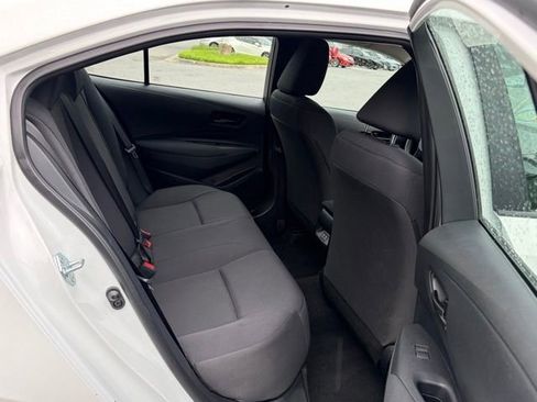 Used 2024 Toyota Corolla LE FWD image 27