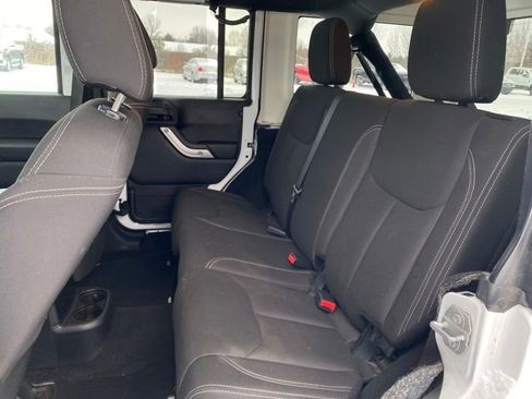 Used 2016 Jeep Wrangler Unlimited Sahara w/ Dual Top Group image 16