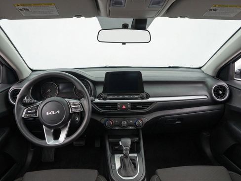 Used 2024 Kia Forte LXS image 12