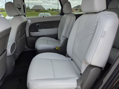 New 2026 Hyundai Palisade SEL Premium FWD image 18