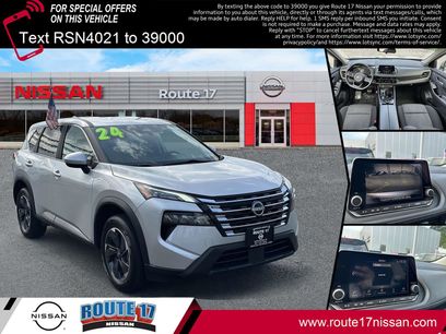 Used 2024 Nissan Rogue SV