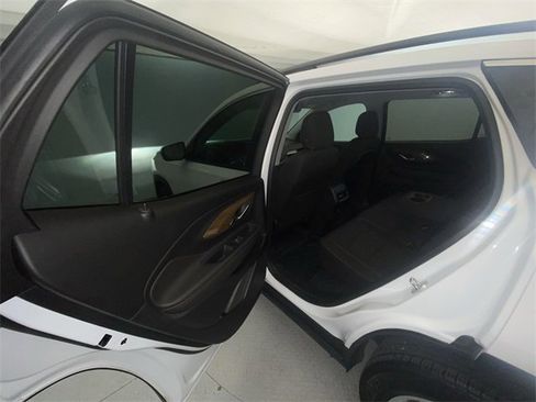 Used 2020 GMC Terrain SLE w/ Driver Convenience Package image 22