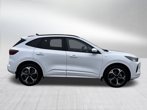 Certified 2023 Ford Escape ST-Line Select w/ Tech Pack #2 image 8