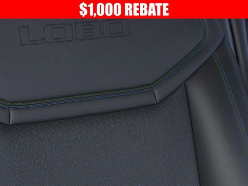 New 2025 Ford Maverick Lobo image 17