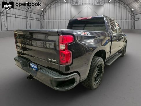 Used 2023 Chevrolet Silverado 1500 Custom AWD/4WD image 5