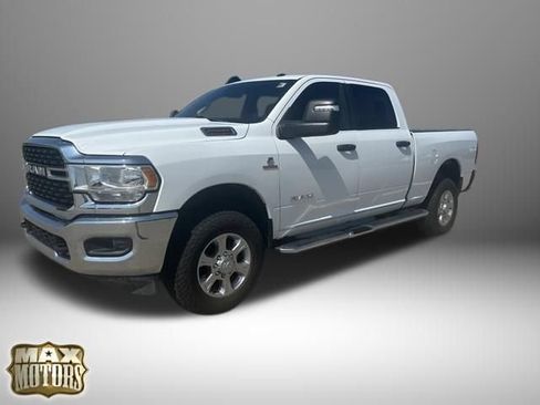 Used 2024 RAM 2500 Big Horn AWD/4WD image 3