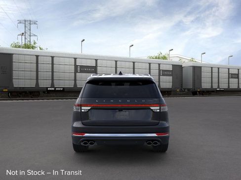 New 2025 Lincoln Aviator Reserve image 5