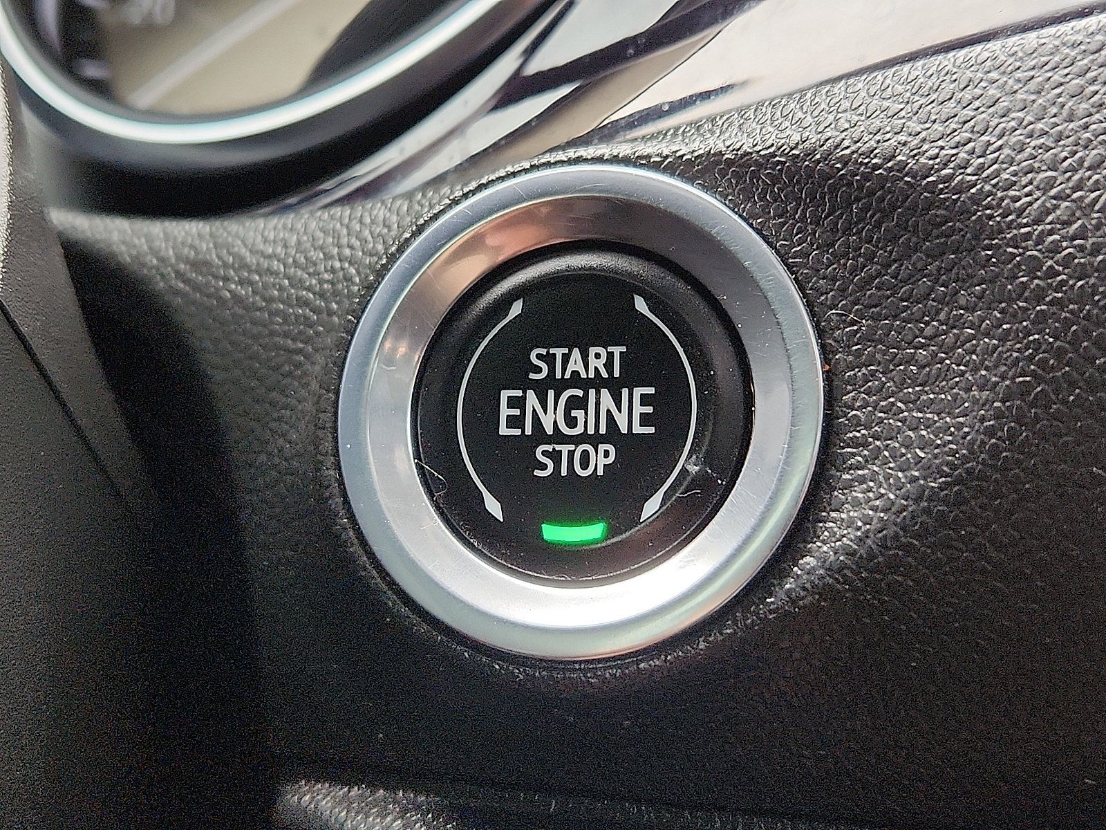 Used 2022 Buick Encore GX Select w/ Sport Touring Package FWD image 16