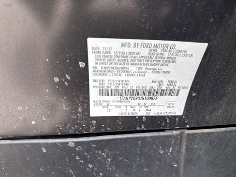 Used 2018 Ford Taurus SE image 6