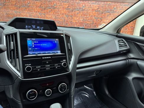 Used 2023 Subaru Crosstrek 2.0i image 17