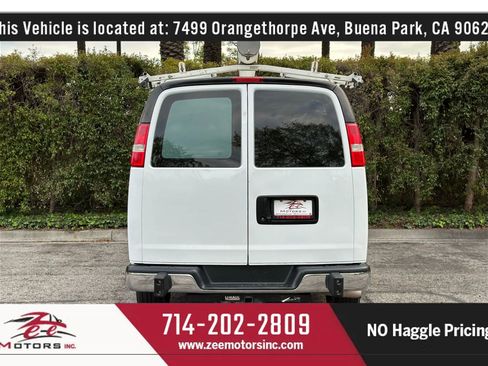 Used 2019 GMC Savana 2500 w/ Driver Convenience Package image 8