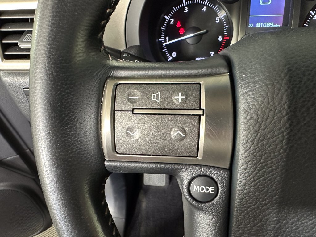Used 2015 Lexus GX 460 AWD/4WD image 11