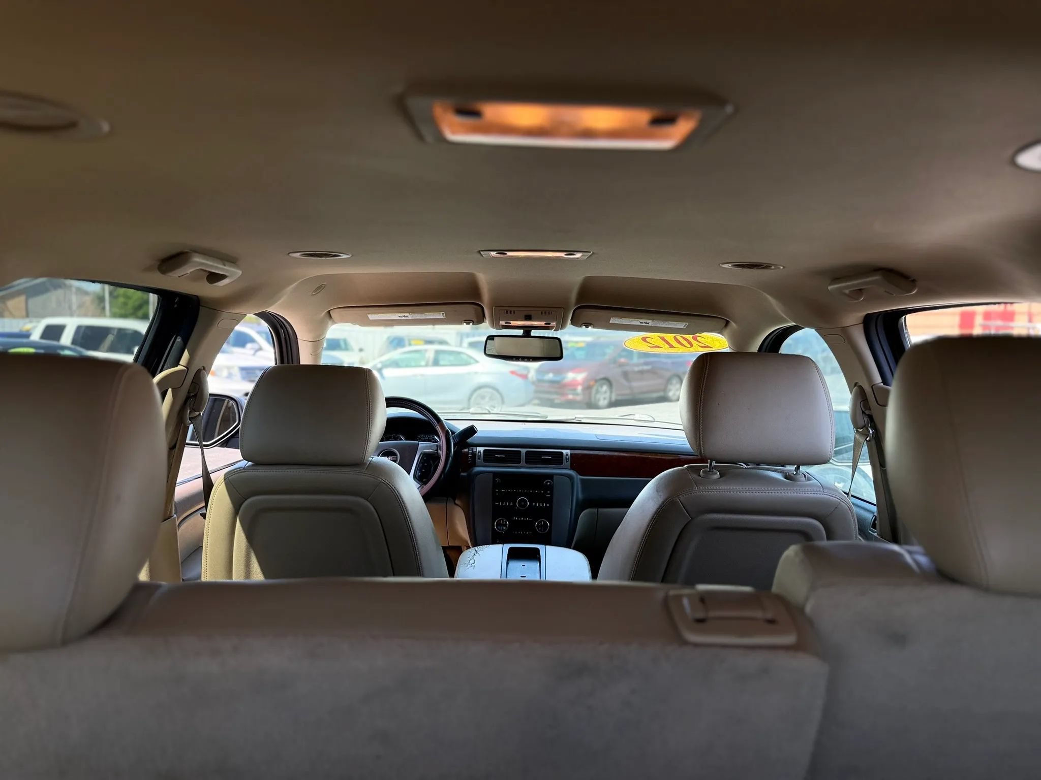 Used 2012 GMC Yukon SLT w/ SLT-2 Equipment Package AWD/4WD image 8