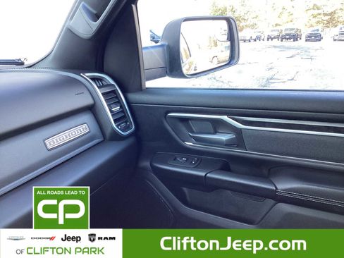 Used 2022 RAM 1500 Big Horn image 23